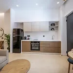 Apollon Apartment *